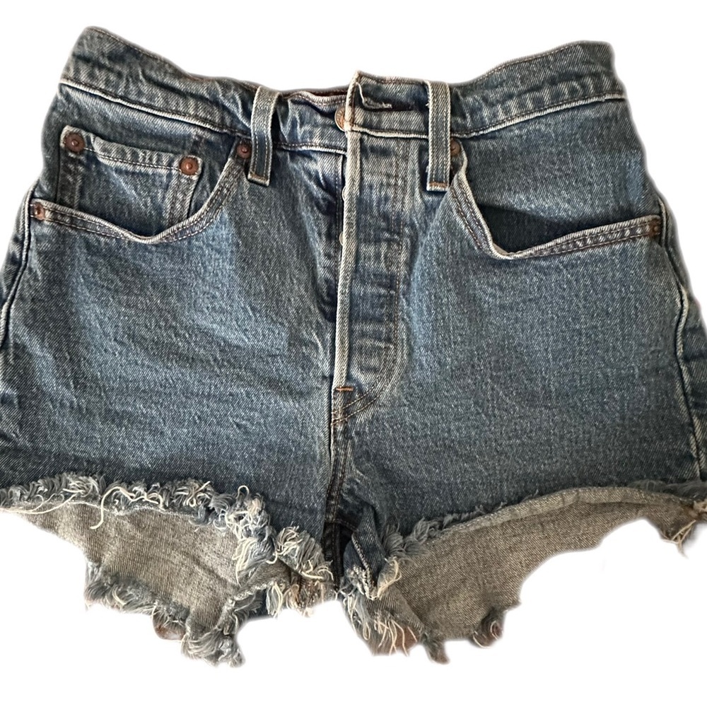 Levi's® 501 Original High Rise Distressed Hem Cut Off Shorts Size 26 - Picture 6 of 9